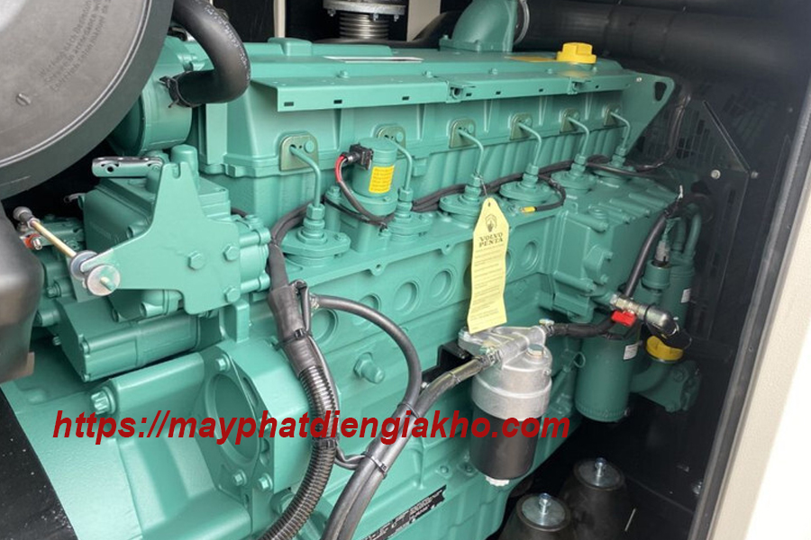 gia-kho-may-phat-dien-volvo-150kVA-1