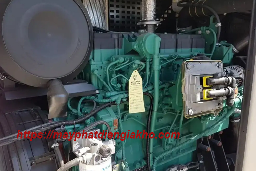 gia-kho-may-phat-dien-volvo-300kVA-1