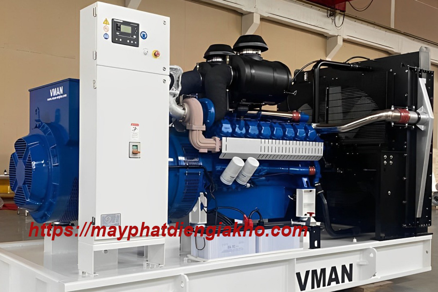 gia-kho-may-phat-dien-vman-1100kVA-1