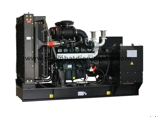 Máy phát điện Doosan 550kVA